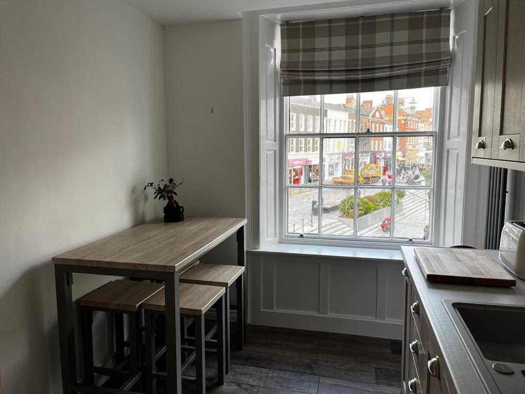 Sterling Stylish 2 Bedroom Central Modern Apartment Darlington  Ngoại thất bức ảnh
